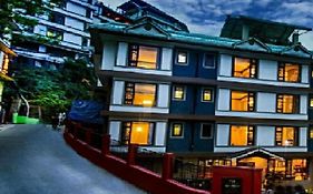 Muscatel Grand Silkroute - 300 Mts From Mg Marg